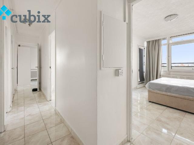 Apartment for rent in Camberwell, Greater London