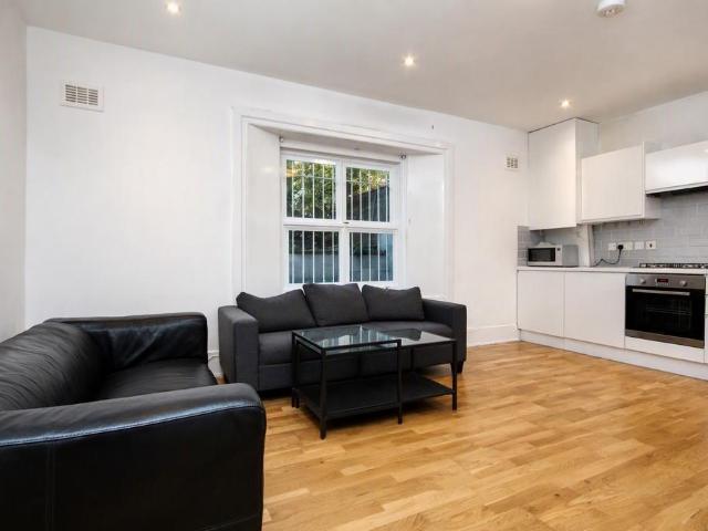 Apartment for rent in London Borough of Islington, Greater London
