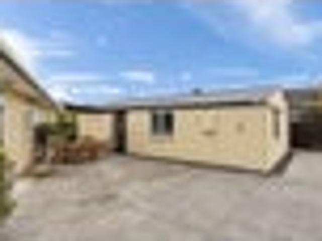 Apartment for rent in Hillmorton, Canterbury