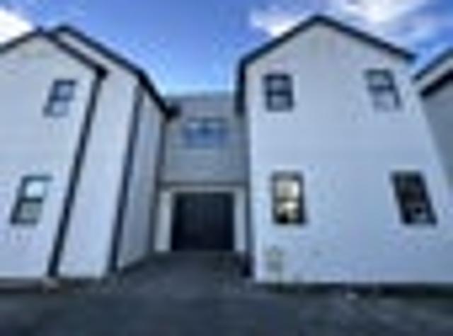 Townhouse for rent in Hillmorton, Canterbury