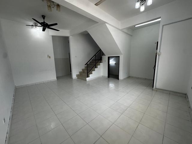 Terraced House for rent in Kajang, Langat