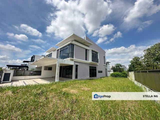 House for sale in Pulai, Bukit Ledang