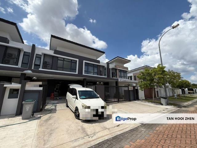House for rent in Pulai, Bukit Ledang