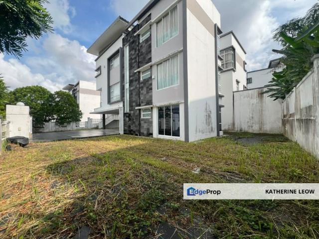 House for sale in Pulai, Bukit Ledang