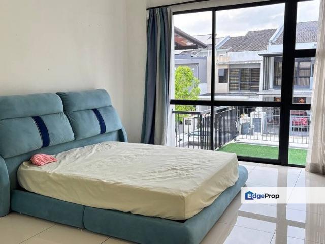 House for rent in Pulai, Bukit Ledang