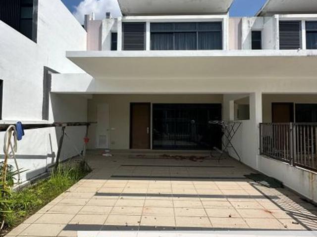 House for sale in Pulai, Bukit Ledang