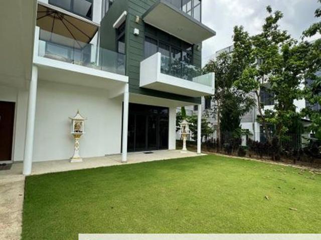 House for sale in Pulai, Bukit Ledang