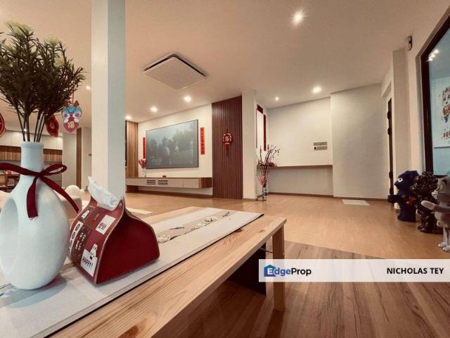 House for sale in Pulai, Bukit Ledang