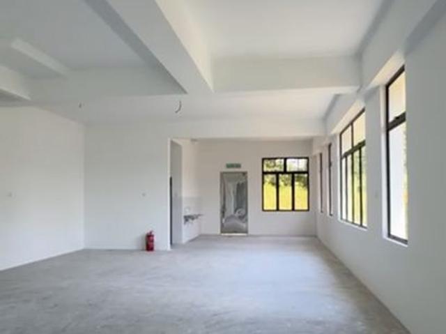 Shop for rent in Pulai, Bukit Ledang