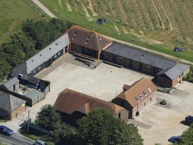 House for rent in Littlecote, West Sussex