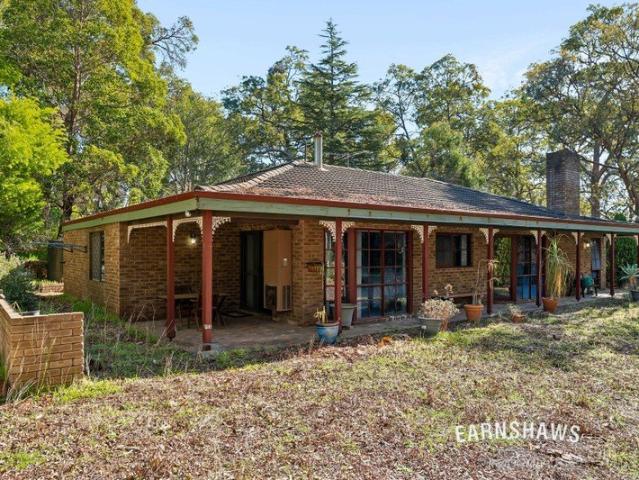 House for sale in Mahogany Creek, Western Australia