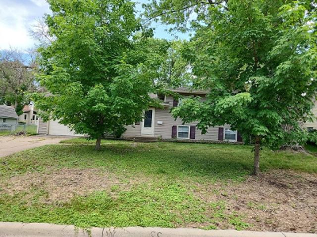 House for sale in Hennepin, Minnesota