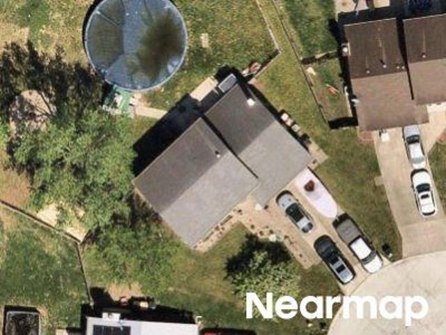 House for sale in Hillsborro, Fort Wayne