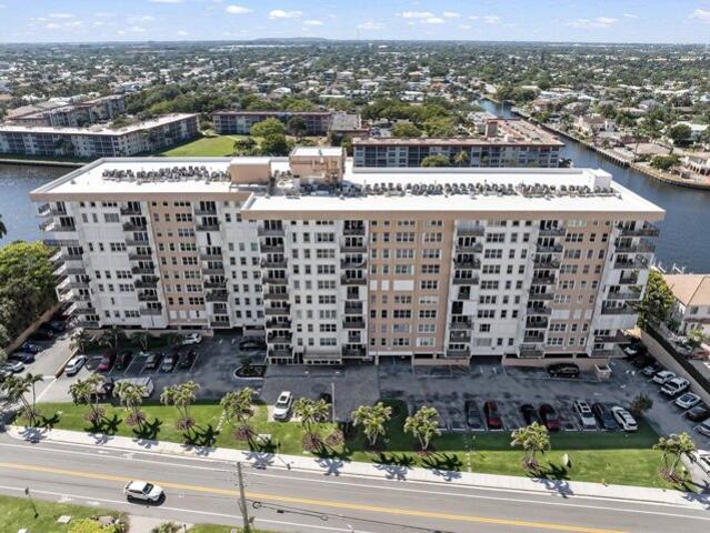 Condo for sale in Hillsboro Beach, Florida