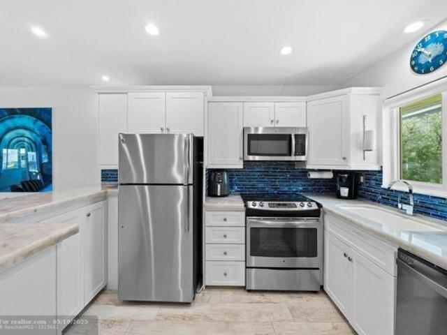 Condo for sale in Hillsboro Beach