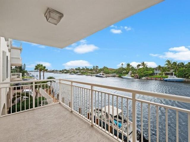 Condo for sale in Hillsboro Beach, Florida