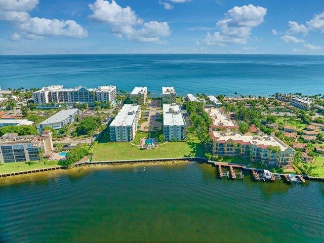 Condo for sale in Deerfield Beach, Florida