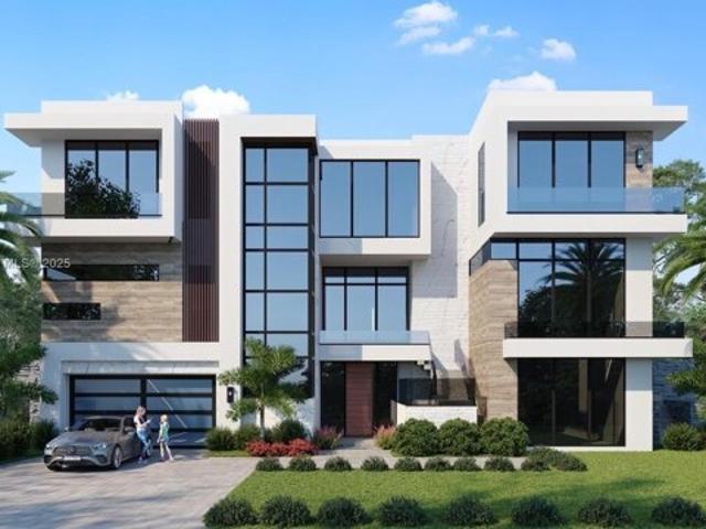 House for sale in Hillsboro Beach