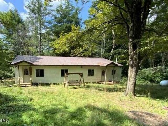 House for sale in Oneida, New York