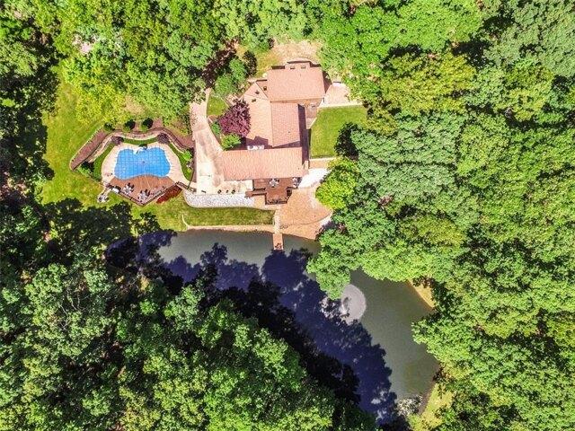 House for sale in High Ridge