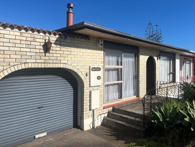Apartment for rent in Hillsborough, Oroua County