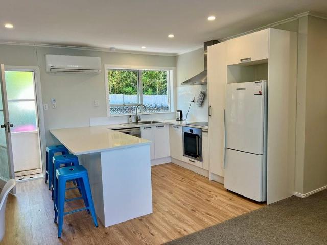 Apartment for rent in Hillsborough, Oroua County