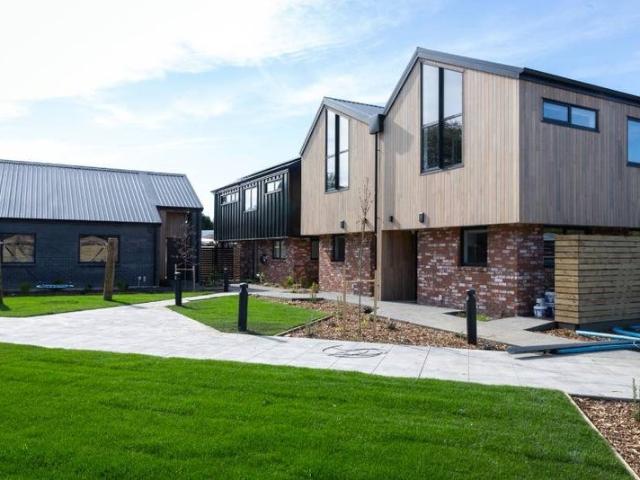 House for rent in Chaslands, Canterbury