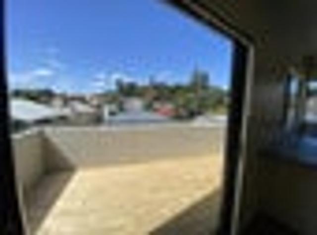 House for rent in Three Kings, Oroua County