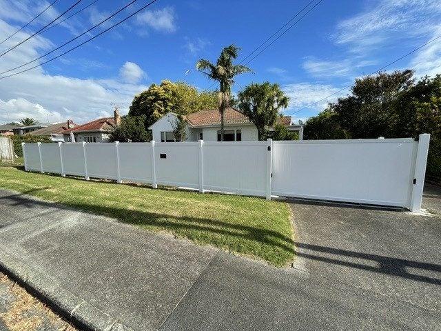 House for rent in Hillsborough, Oroua County