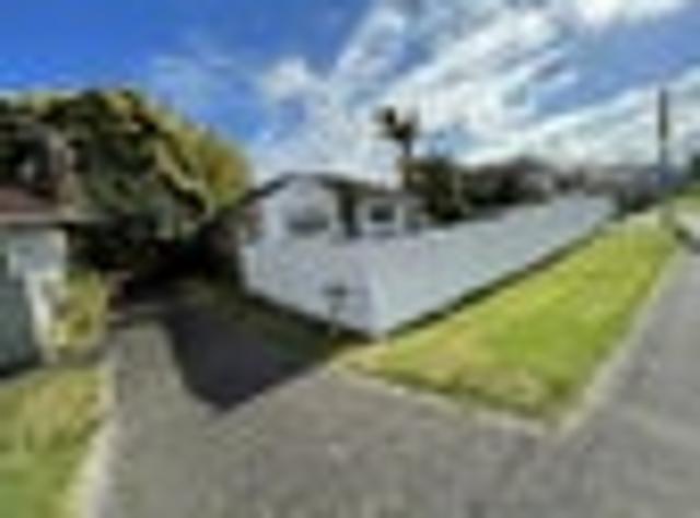 House for rent in Hillsborough, Oroua County