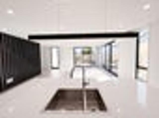 Townhouse for rent in Hillsborough