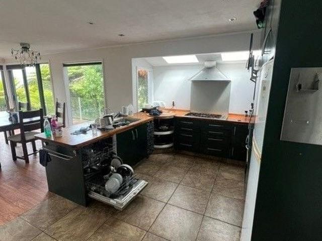 House for rent in Hillsborough, Oroua County