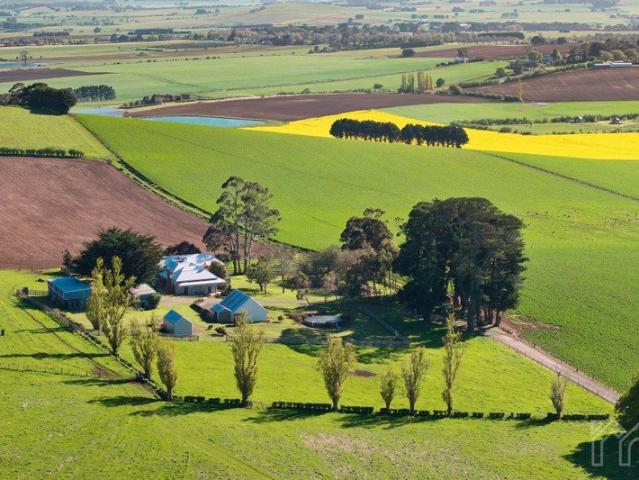 House for sale in Springmount, Shire of Hepburn