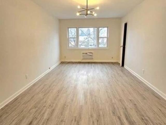 Condo for sale in Leonia, New Jersey