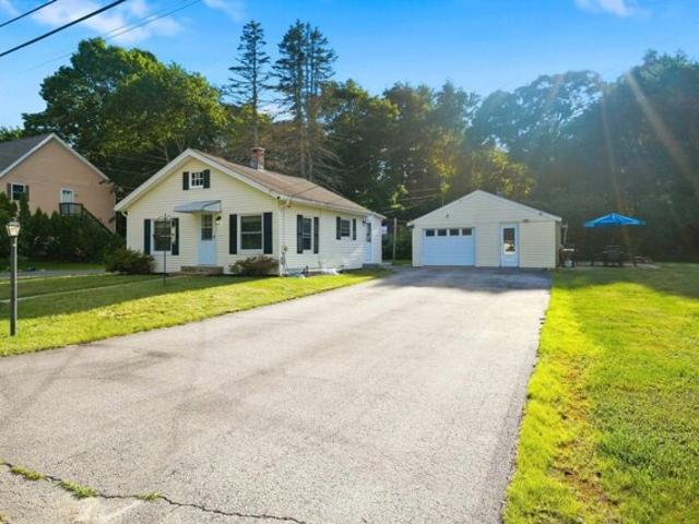 House for sale in New Hampshire