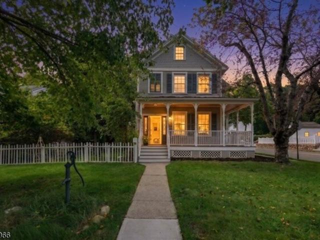 House for sale in Wortendyke, Midland Park