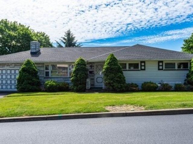 House for sale in Netcong, New Jersey
