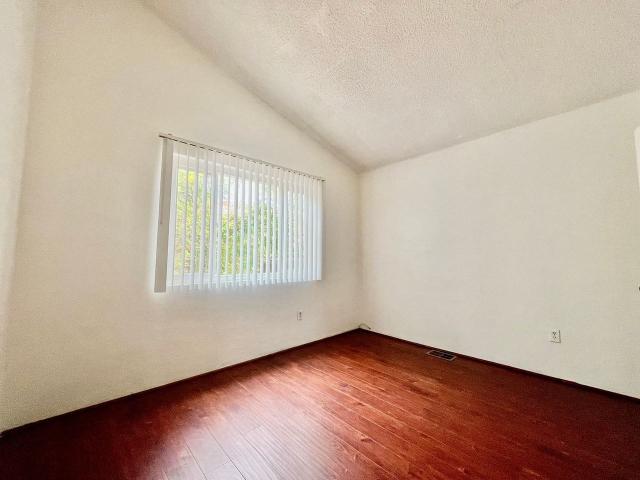 Apartment for rent in Vista, California