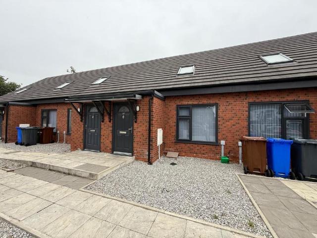 House for rent in Chesham, Bury