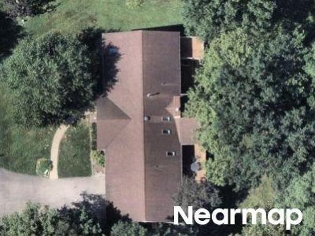 House for sale in Mchenry, Illinois