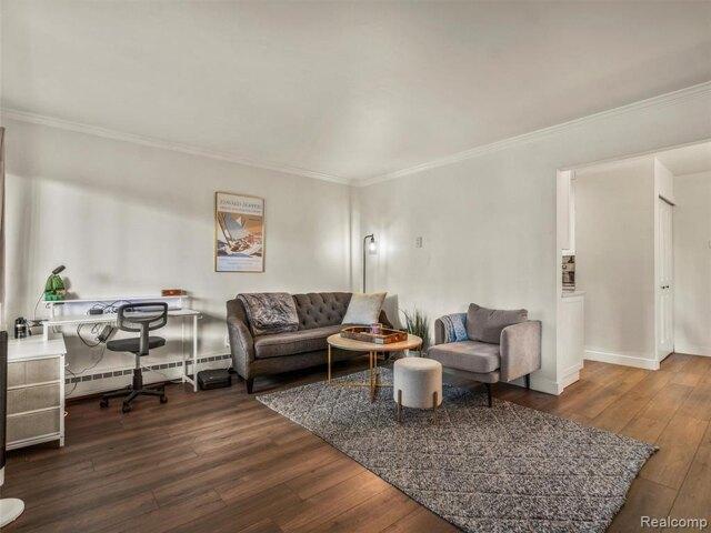 Condo for sale in Royal Oak