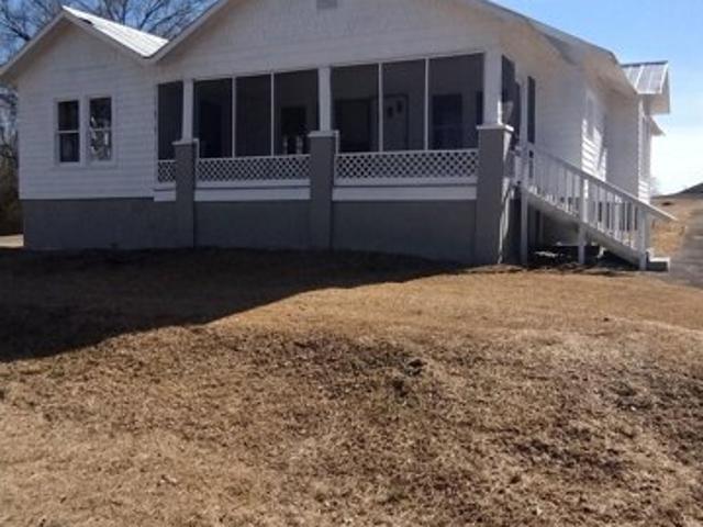 House for sale in Ohatchee