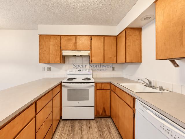 Apartment for rent in Hillsdale, Portland