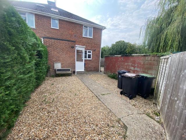 House for rent in Corfe Mullen