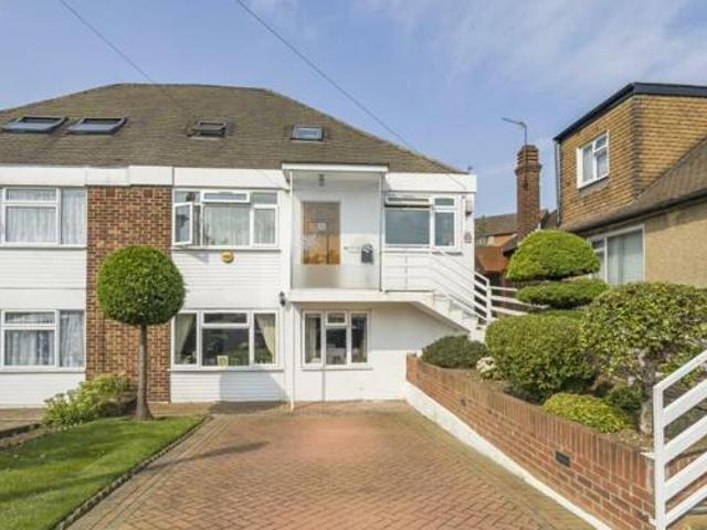 House for sale in Hertfordshire