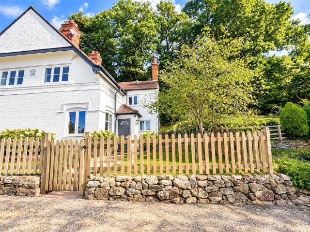 Apartment for rent in Yorton, Clive