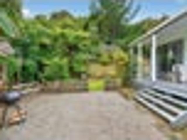 House for sale in Days Bay, Wellington