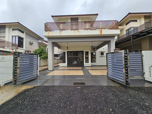 Residential House for sale in Sendayan Village, Negeri Sembilan