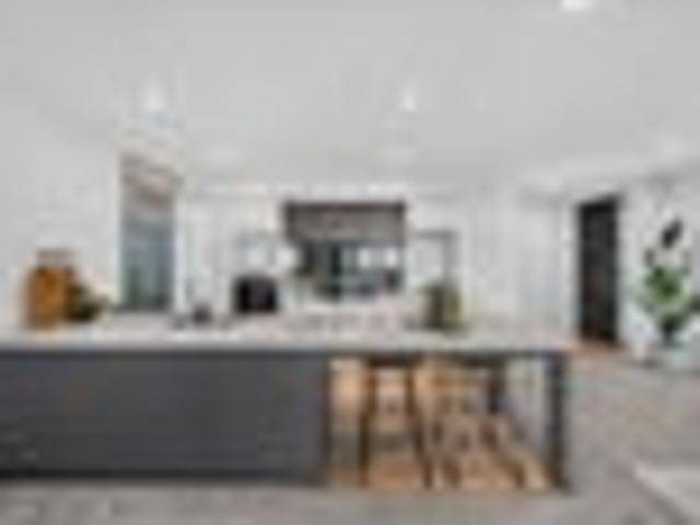 House for sale in Chaslands, Canterbury