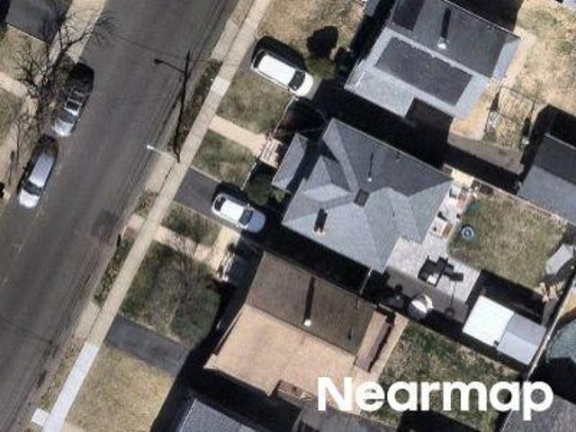 House for sale in Elizabeth, New Jersey